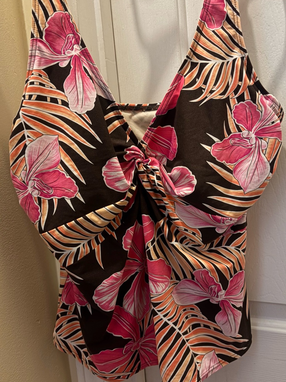 Women's Floral Twist-Front Tank Top